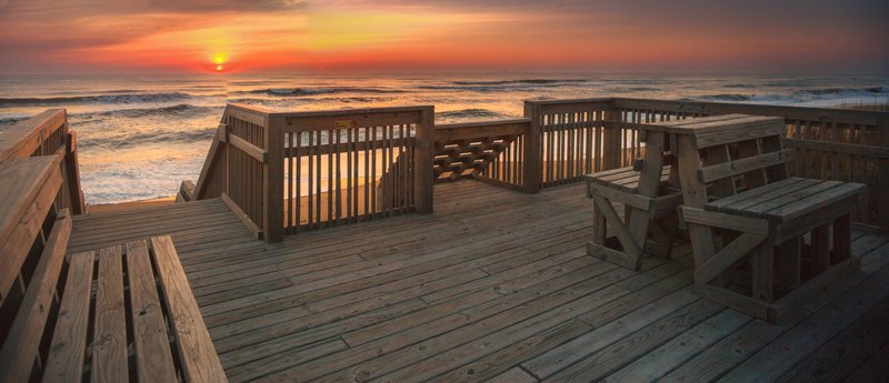 Holiday Inn Express Nags Head Oceanfront - Nags Head, NC