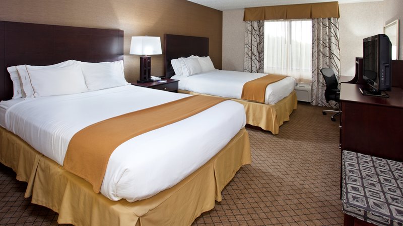 Holiday Inn Express GROVE CITY (OUTLET CENTER) - Mercer, PA