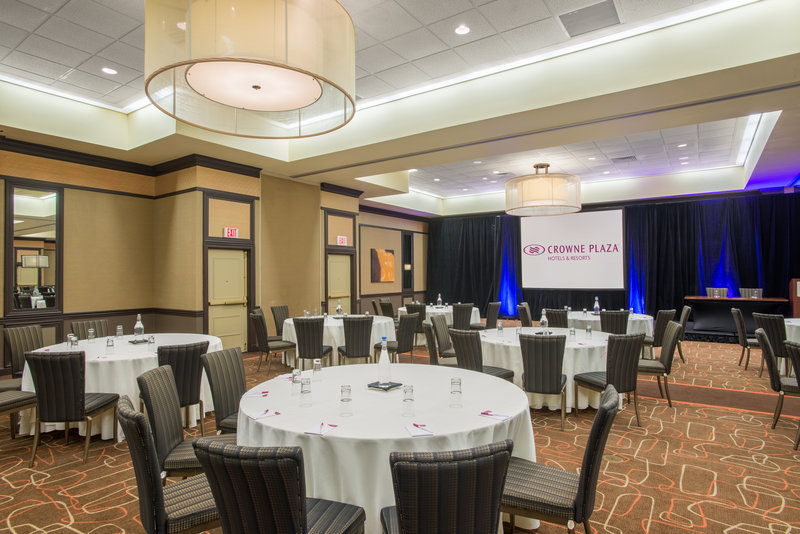 Crowne Plaza-Boston/Natick - Natick, MA