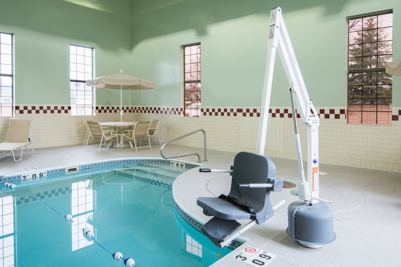Holiday Inn Express CLEVELAND AIRPORT - BROOK PARK - Brook Park, OH
