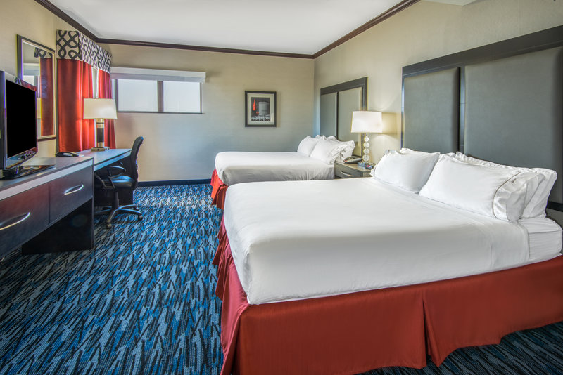 Holiday Inn Express CLEVELAND AIRPORT - BROOK PARK - Brook Park, OH