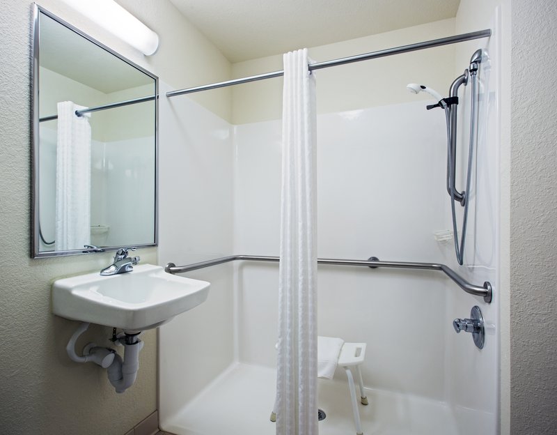 Candlewood Suites-Appleton - Hilbert, WI