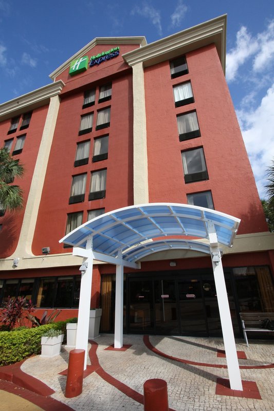 Holiday Inn Express MIAMI-ARPT CTRL-MIAMI SPRINGS - Miami, FL