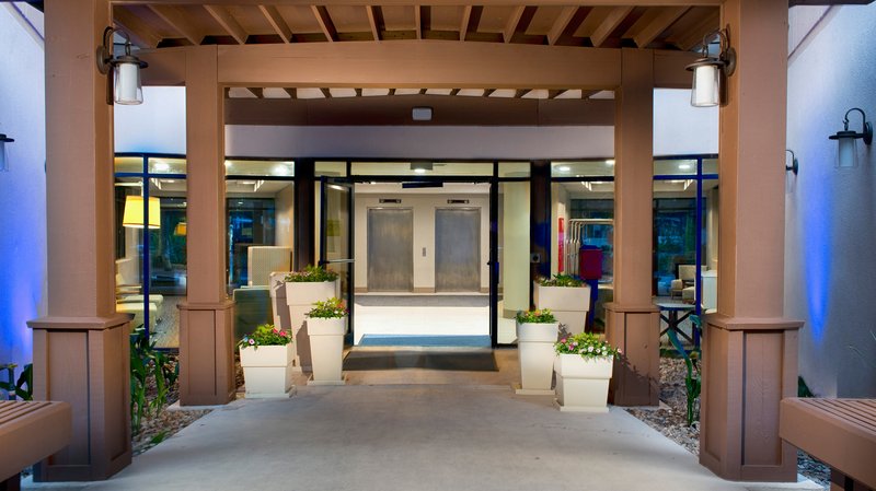 Comfort Inn - South Forest Beach - Hilton Head Island, SC