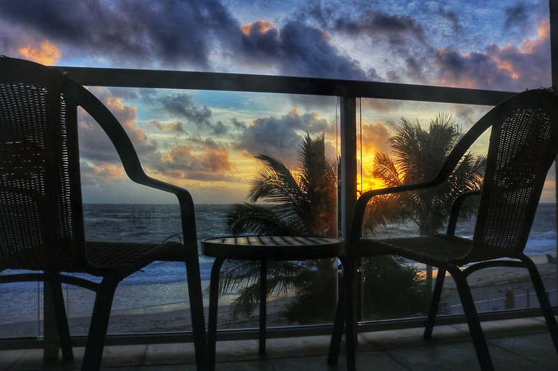 Holiday Inn Hotel & Suites VERO BEACH-OCEANSIDE - Sebastian, FL