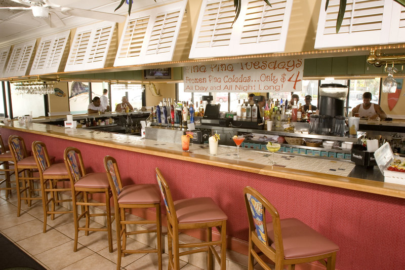 Holiday Inn Hotel & Suites VERO BEACH-OCEANSIDE - Sebastian, FL