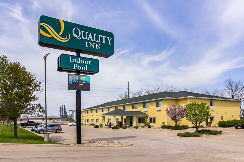 Quality Inn - Luverne, MN