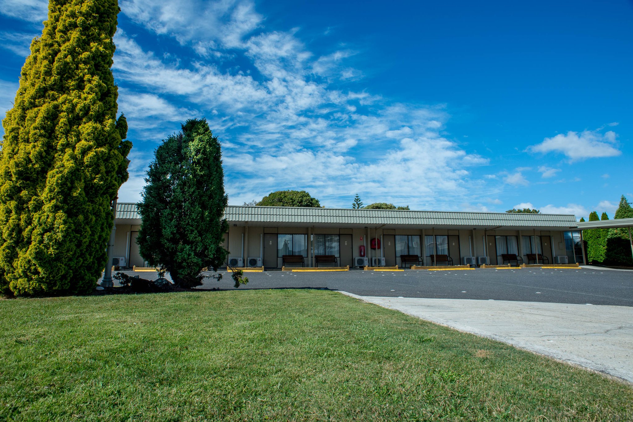 Sunrise Motor Inn