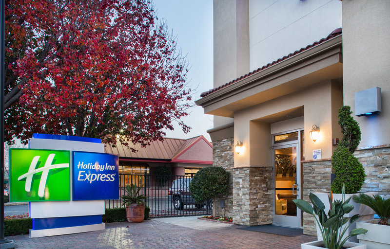Holiday Inn Express REDWOOD CITY-CENTRAL - Mountain View, CA