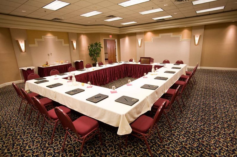 Holiday Inn Executive Center-Columbia Mall - Columbia, MO