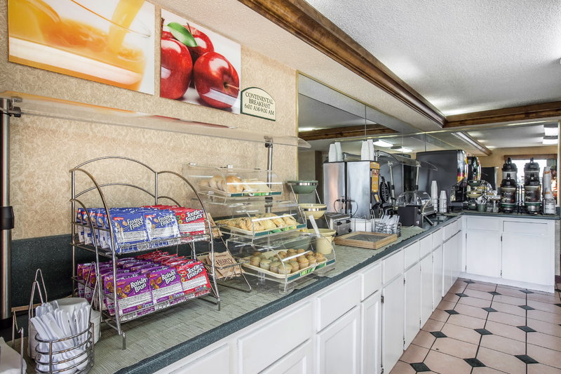 Quality Inn - Byron, GA