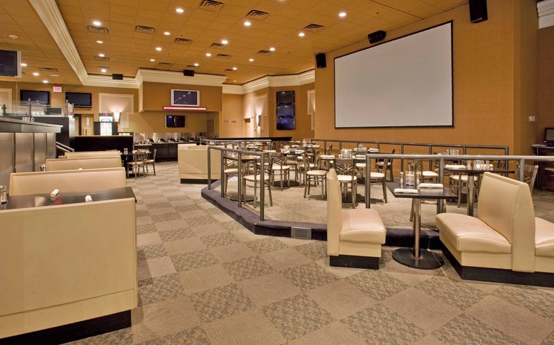 Holiday Inn Executive Center-Columbia Mall - Columbia, MO