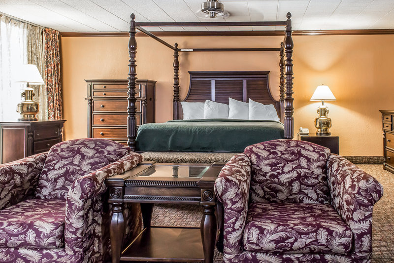 Quality Inn - Stroudsburg, PA