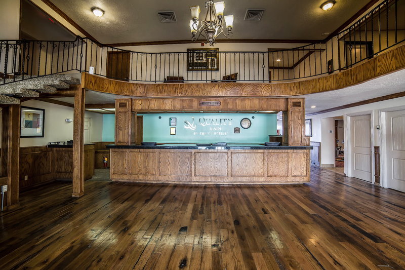 Quality Inn - Evanston, WY