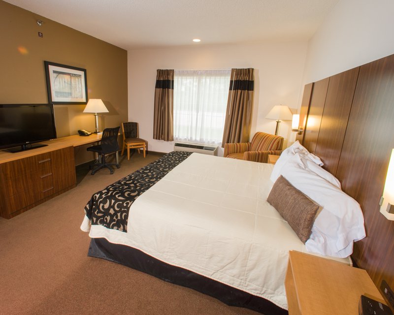 Northfield Inn Suites & Conference Center - Springfield, IL