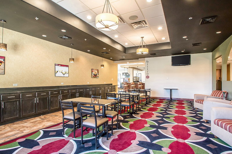 Clarion Inn Elmhurst - Oakbrook - Elmhurst, IL