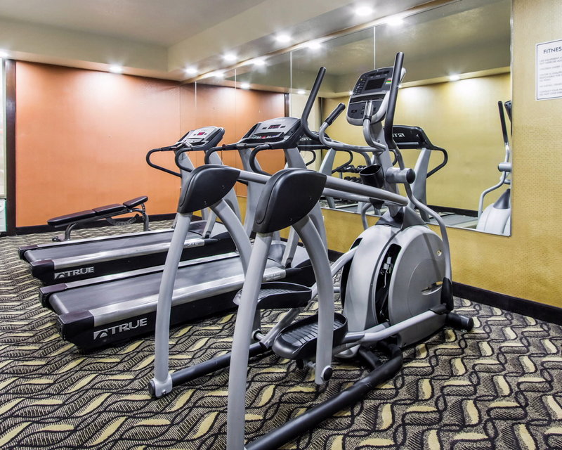 Comfort Inn & Suites - Memphis, TN