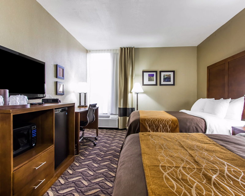 Comfort Inn & Suites - Memphis, TN