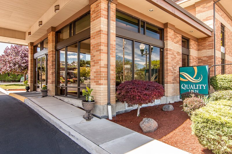 Cerulean Hotel, A Running Y Property - Klamath Falls, OR