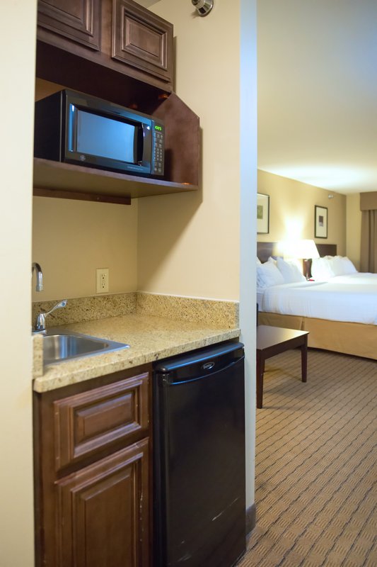 Holiday Inn Express DEVILS LAKE - Devils Lake, ND