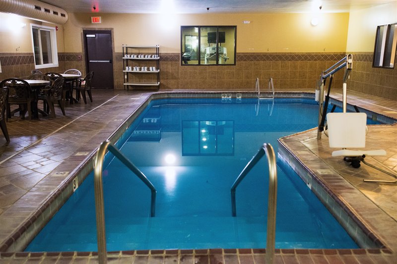 Holiday Inn Express DEVILS LAKE - Devils Lake, ND