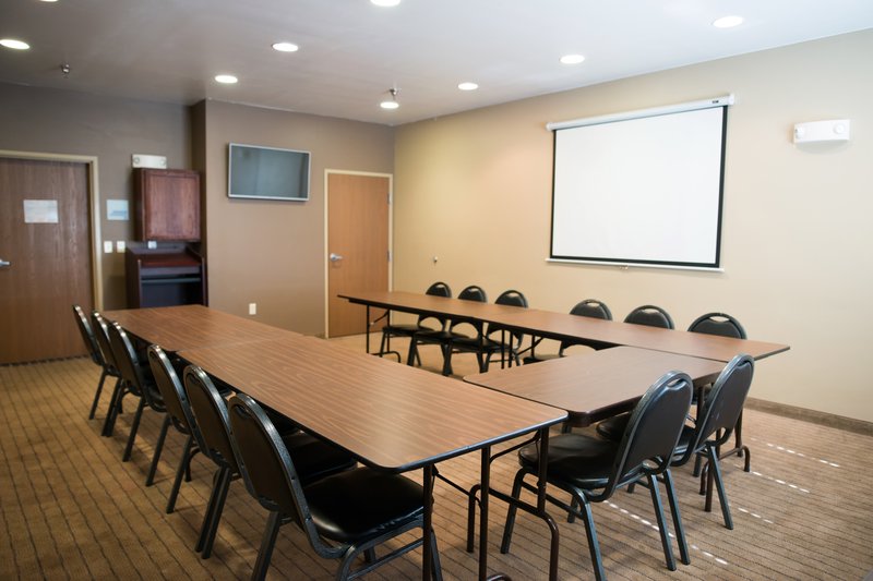 Holiday Inn Express DEVILS LAKE - Devils Lake, ND