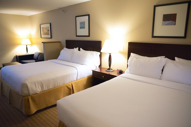 Holiday Inn Express DEVILS LAKE - Devils Lake, ND