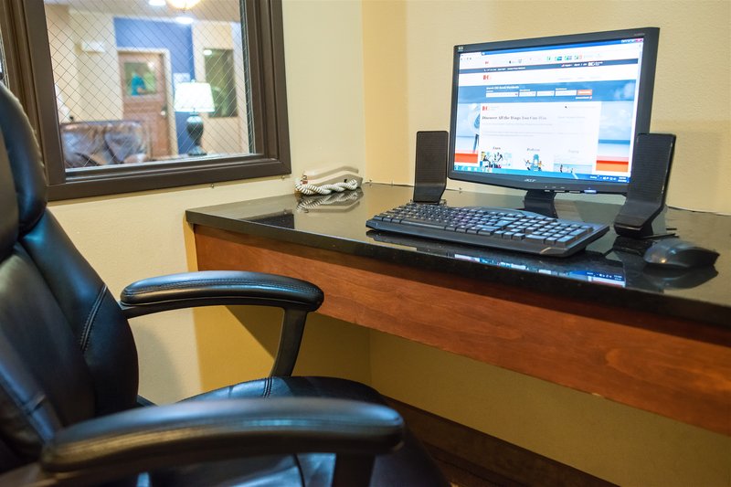 Holiday Inn Express DEVILS LAKE - Devils Lake, ND