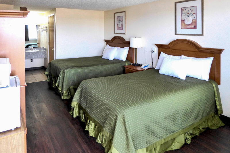 Rodeway Inn - Hardin, MT