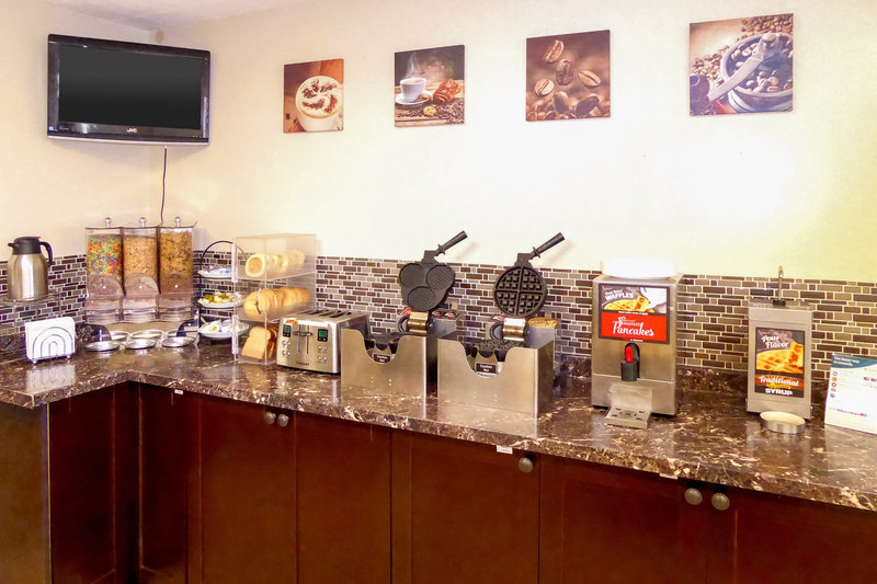 Rodeway Inn - Hardin, MT