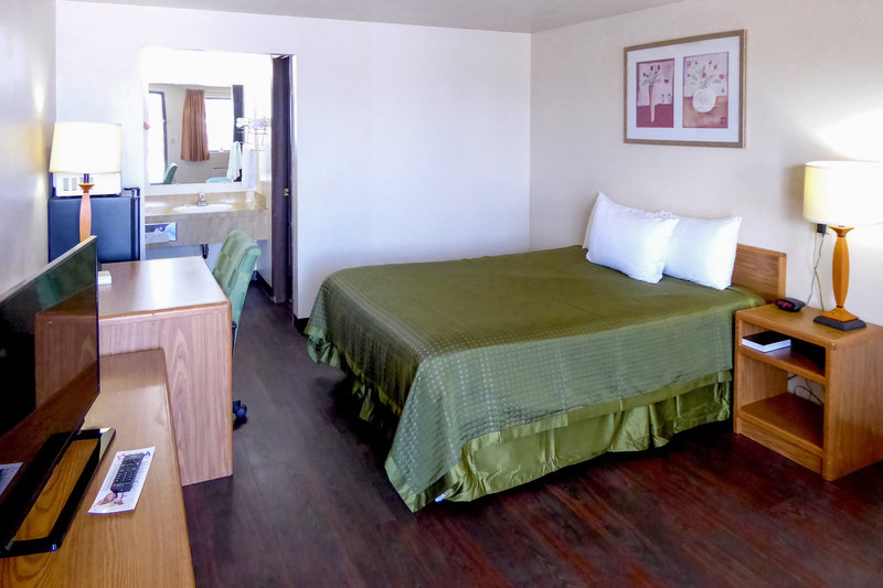 Rodeway Inn - Hardin, MT