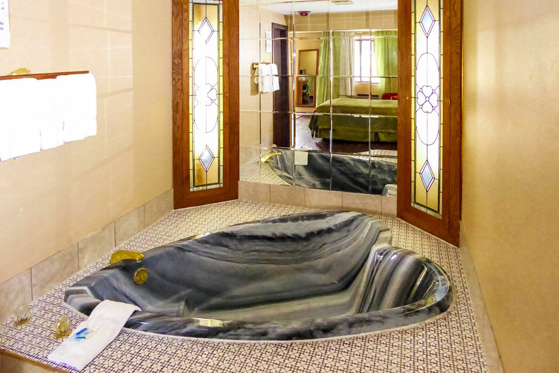 Rodeway Inn - Hardin, MT