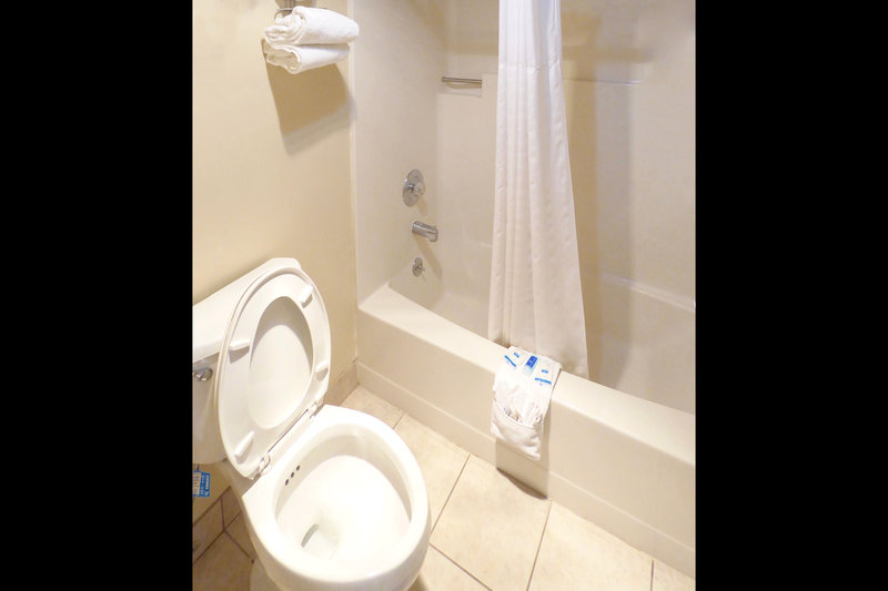 Rodeway Inn - Hardin, MT