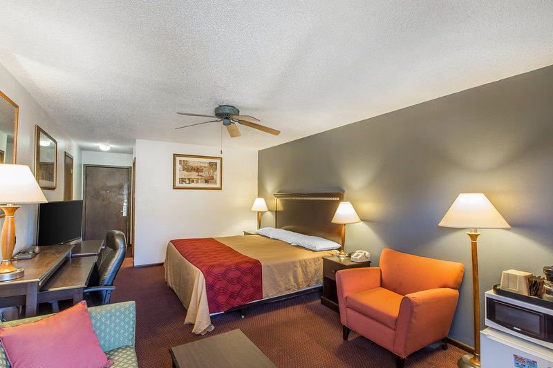 Econo Lodge - Estes Park, CO