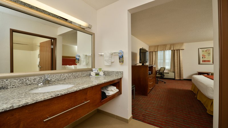 Holiday Inn Express BOSTON-MILFORD - Milford, MA
