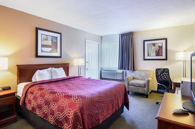 Econo Lodge - Harpers Ferry, WV