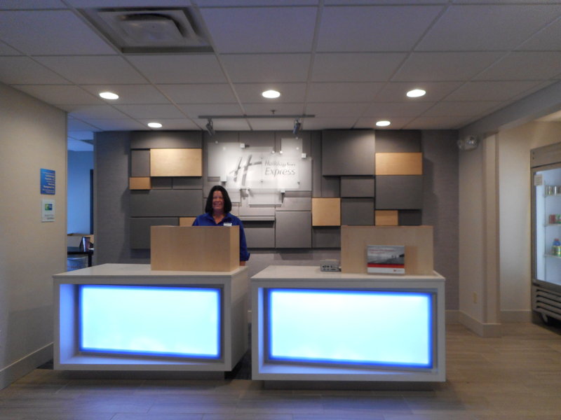 Holiday Inn Express FAIRFIELD - Fairfield, OH