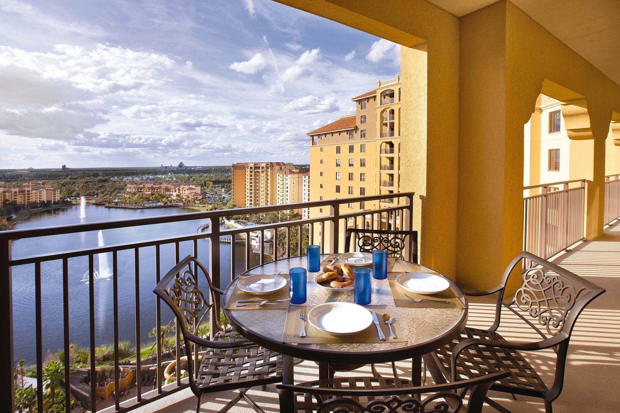 Three Bedroom By Club Wyndham Bonnet Creek In Orlando