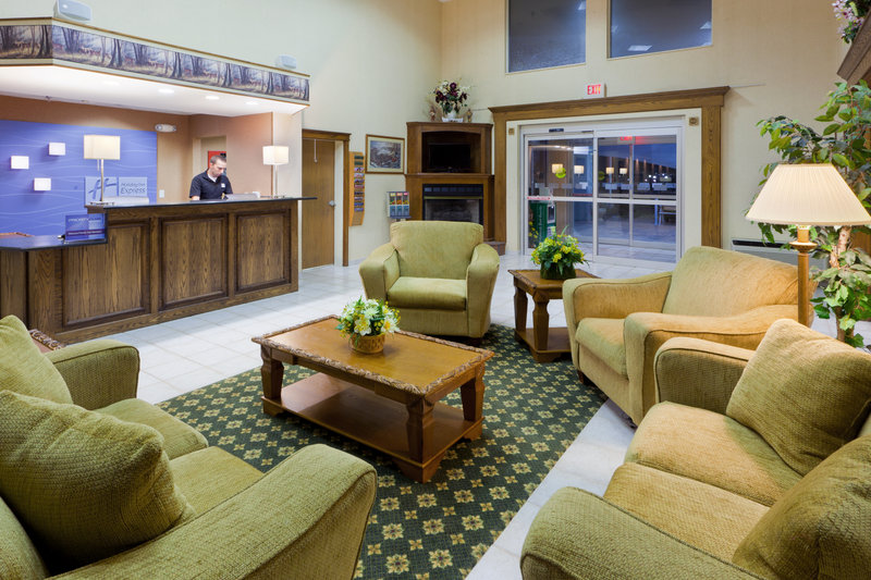 Holiday Inn Express - Irwin, PA