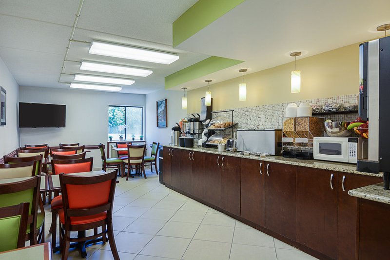 Econo Lodge - Harpers Ferry, WV