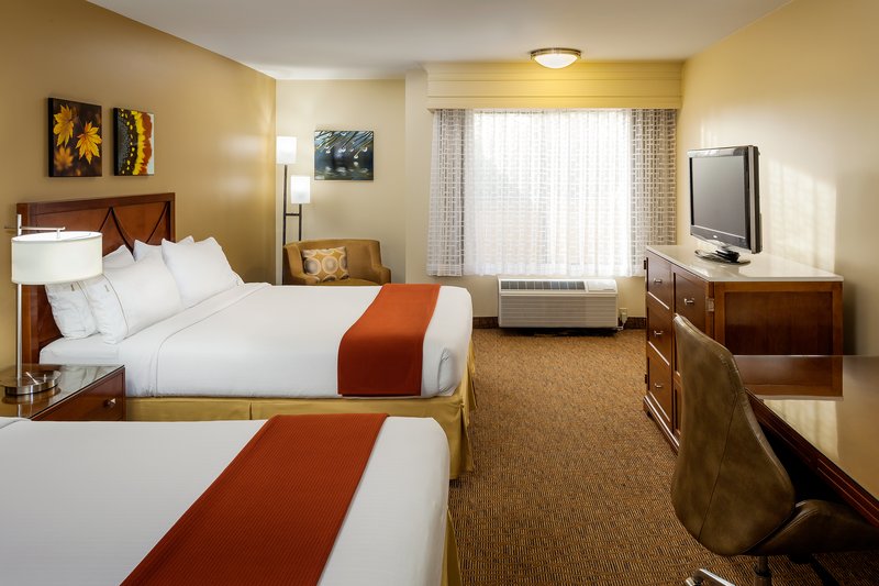 Holiday Inn Express SIMI VALLEY - Simi Valley, CA