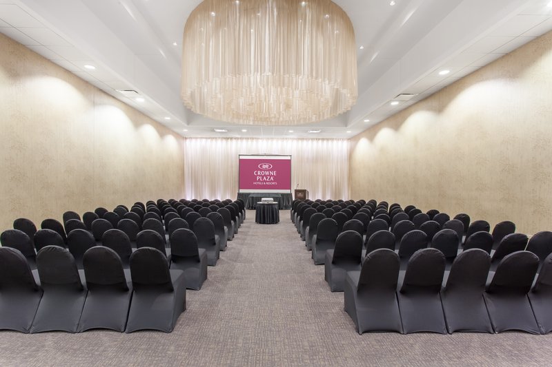 Crowne Plaza CHICAGO OHARE HOTEL & CONF CTR - Rosemont, IL