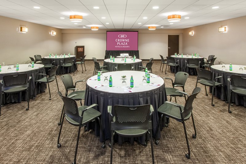 Crowne Plaza CHICAGO OHARE HOTEL & CONF CTR - Rosemont, IL