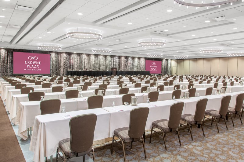 Crowne Plaza CHICAGO OHARE HOTEL & CONF CTR - Rosemont, IL