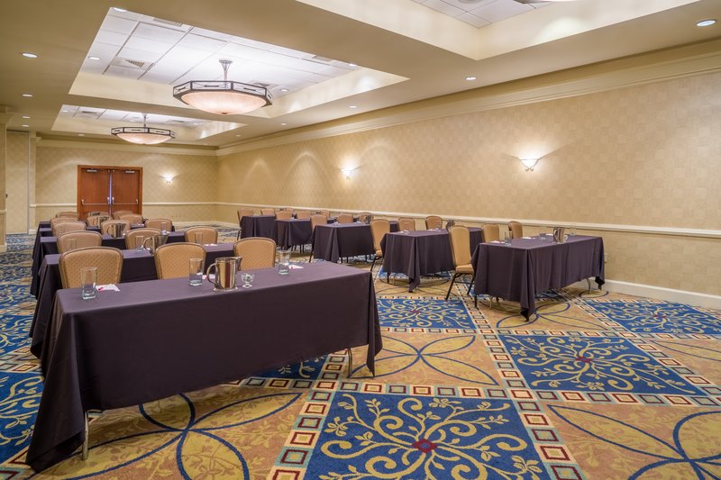 Crowne Plaza HARRISBURG-HERSHEY - Harrisburg, PA