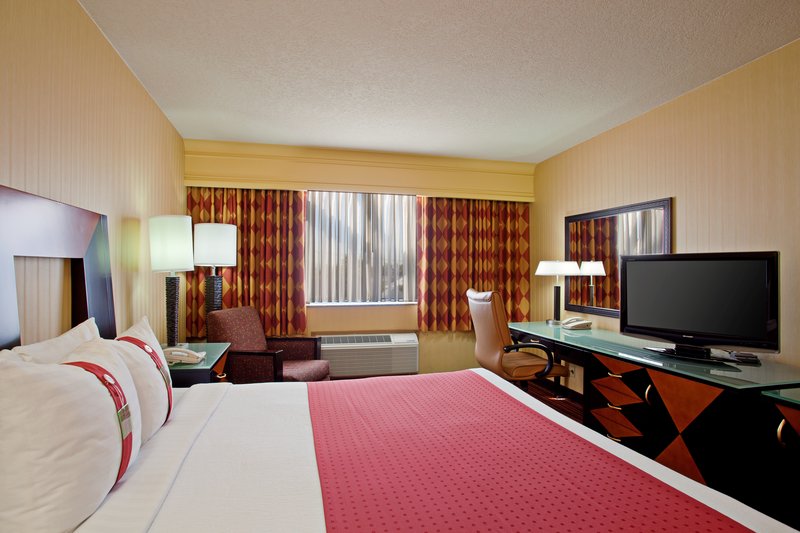 Holiday Inn Long Beach Downtown - Long Beach, CA