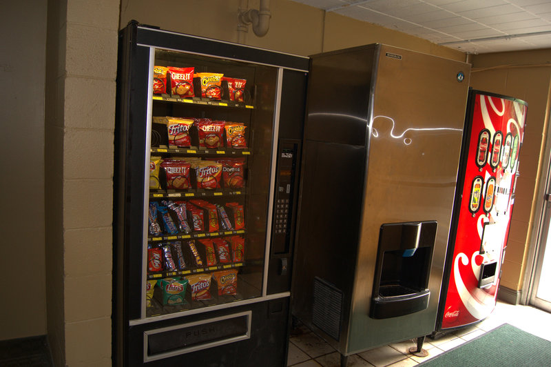 Econo Lodge Inn & Suites - Binghamton, NY