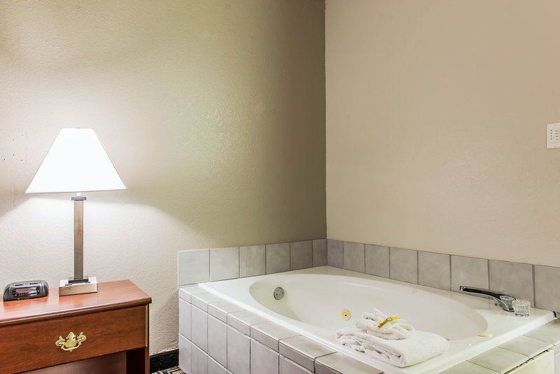 Quality Inn - Mason, OH