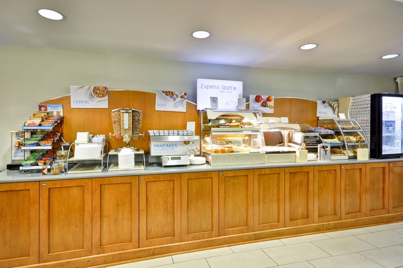 Holiday Inn Express ROMULUS / DETROIT AIRPORT - Romulus, MI