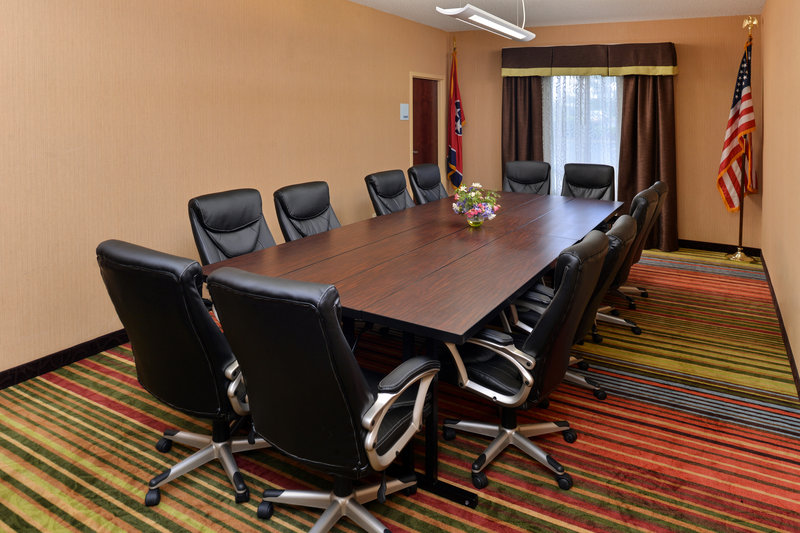 Holiday Inn Express WHITE HOUSE - White House, TN